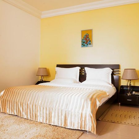 Le Feto Hotel Dakar Bagian luar foto