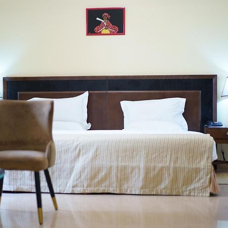 Le Feto Hotel Dakar Bagian luar foto