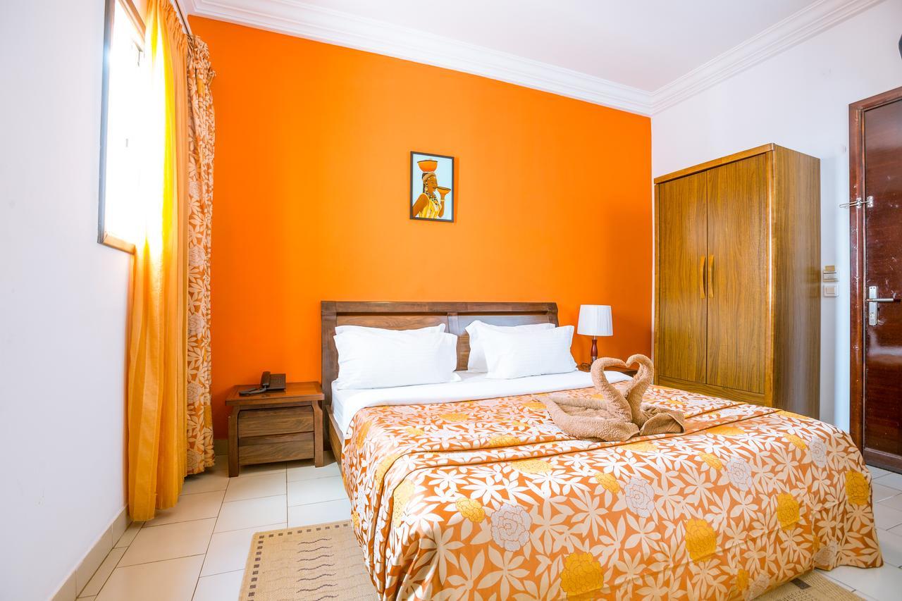 Le Feto Hotel Dakar Bagian luar foto