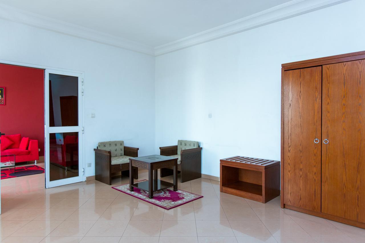 Le Feto Hotel Dakar Bagian luar foto