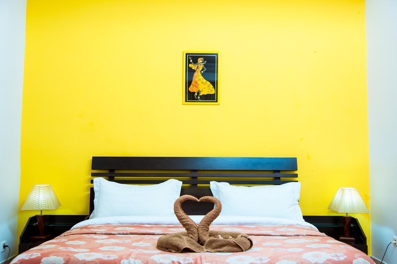 Le Feto Hotel Dakar Bagian luar foto